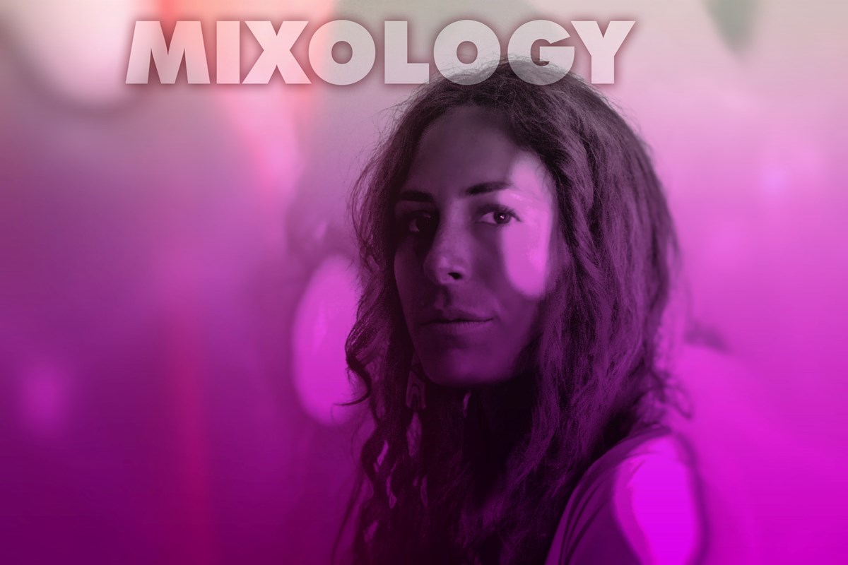 mixology sophia alexandra insomnia restaurant lounge bloor street toronto ontario