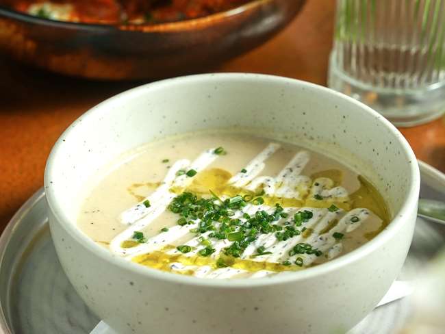 TRUFFLED CAULIFLOWER SOUP